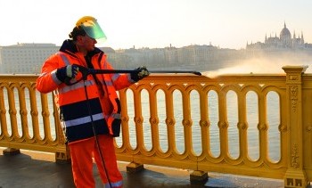 Két budapesti híd is megtisztul a hétvégén